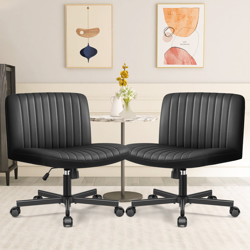 Wheeled Wide Seat Leisure Office Chair, Black