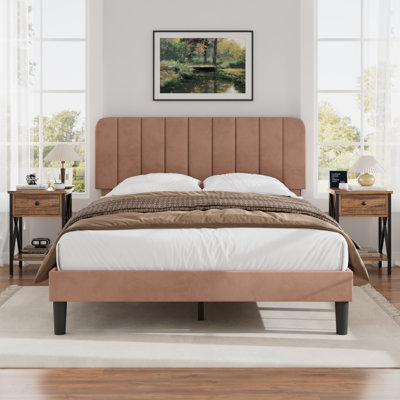 3 Piece Upholstered Bedroom Set