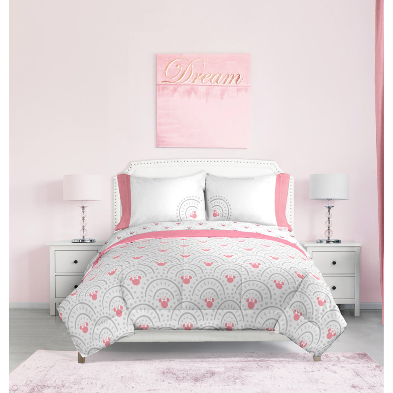 Minnie Mouse Minnie Rainbow Bed Set W/ Sham, Full Comforter + 6 Additional Pieces