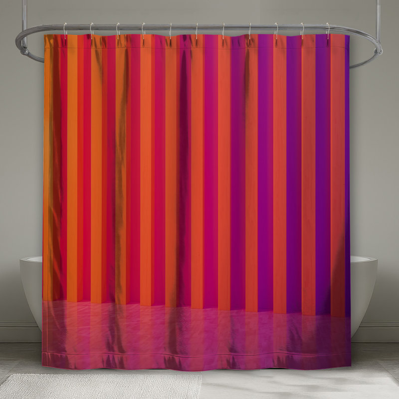 Rideaux de douche orange à rayures mauves, 70in W x 93in H
