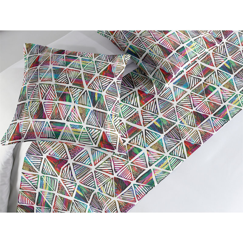 Ambesonne Geometric Bed Runner Set Boho Triangles Sketchy  White and Multicolor, King