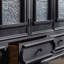 Buffet en bois massif noir
