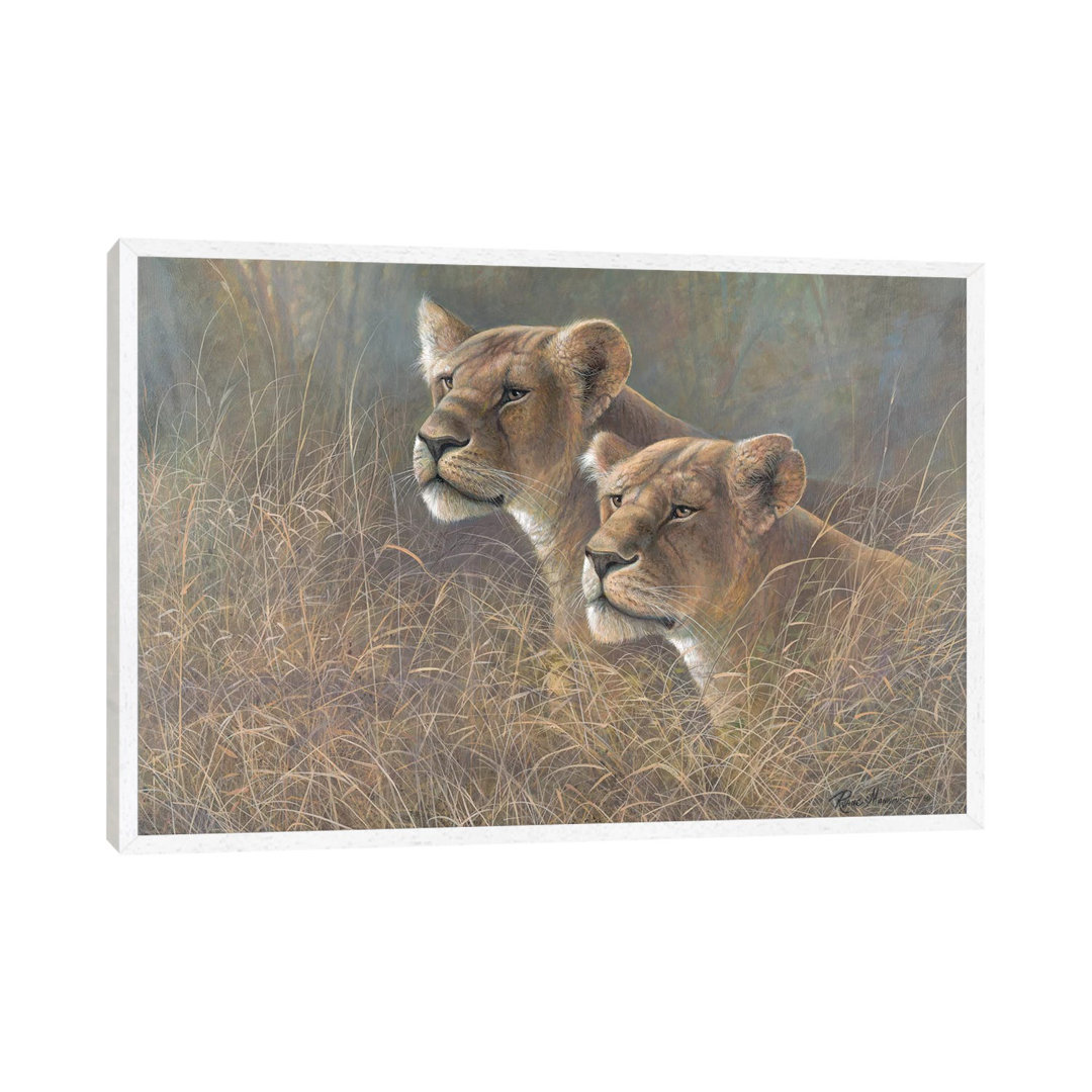 Sisters Of The Serengeti von Ruane Manning - Galerie-umwickelte Leinwand Giclée auf Leinwand