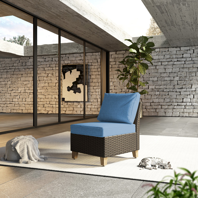 Chaise de patio en osier avec coussins amovibles Umeh, Bleu paon