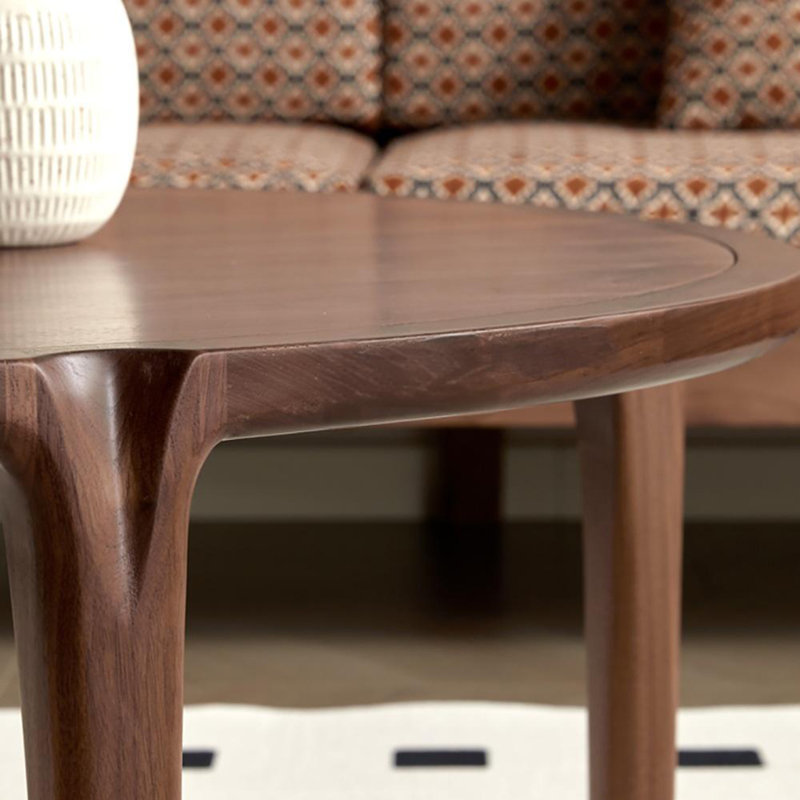 Table de bout ronde en noyer noir, H 15,7 po x L 35 po x l 35 po