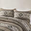 Édredon 5 pièces à rayures et à chevrons avec coussins décoratifs pour lit double / grand. Tissu, rembourrage, oreillers lavables à la machine et à nettoyer, taille double / grand. Microfibre-119448428