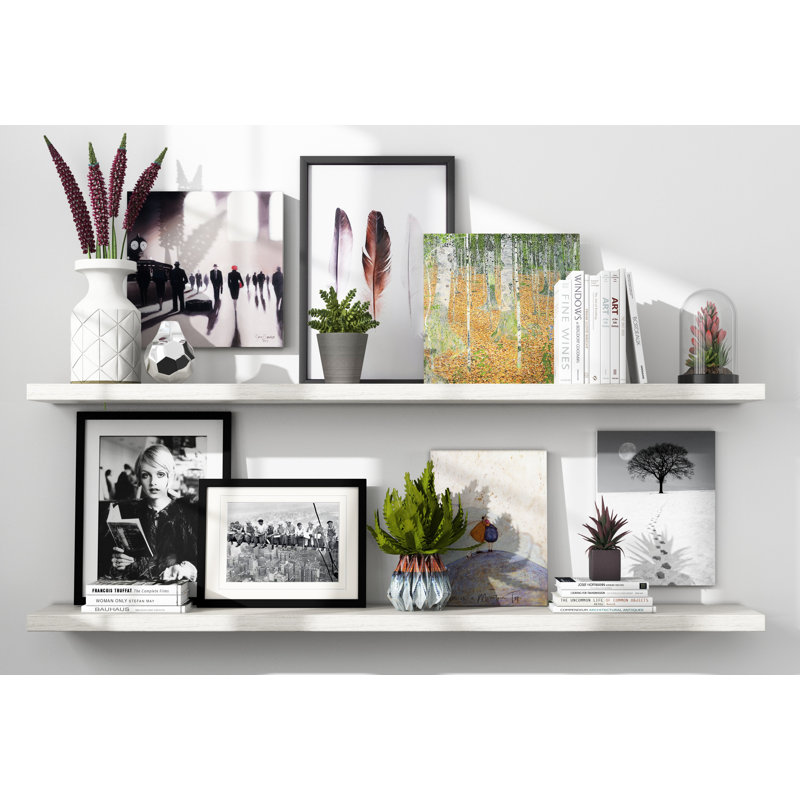 Twiggy - Single Picture Frame Print