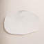 Assiette blanche Tiera de 12 po de diamètre-447863567