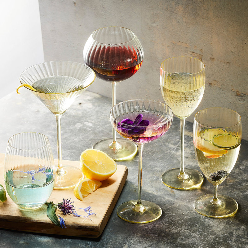 Quinn Crystal White Wine Glass, Amber