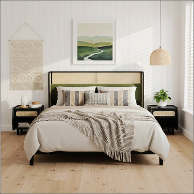 Structure de lit grand avec tête de lit verte, aucun sommier requis, mobilier de chambre moderne et élégant