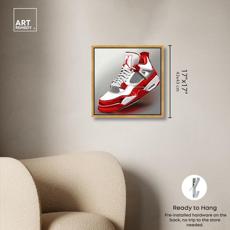 «Sneaker» par Art Remedy, H 17 po x l 17 po, Reproduction encadrée sans passe-partout, Doré
