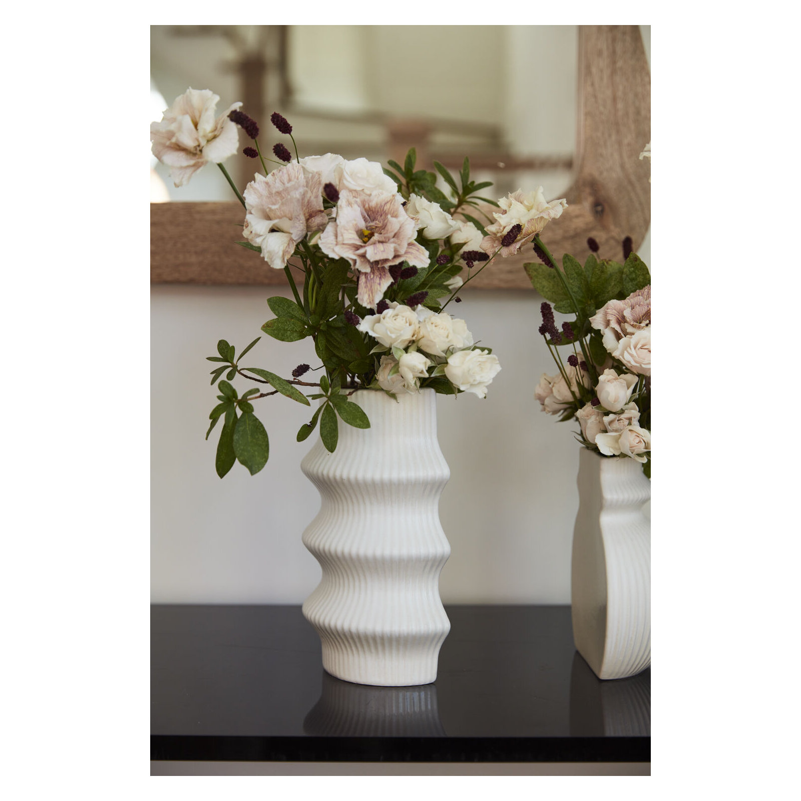 Wyeth Vase Bookend 5.5"x 2.5"x 8.75"