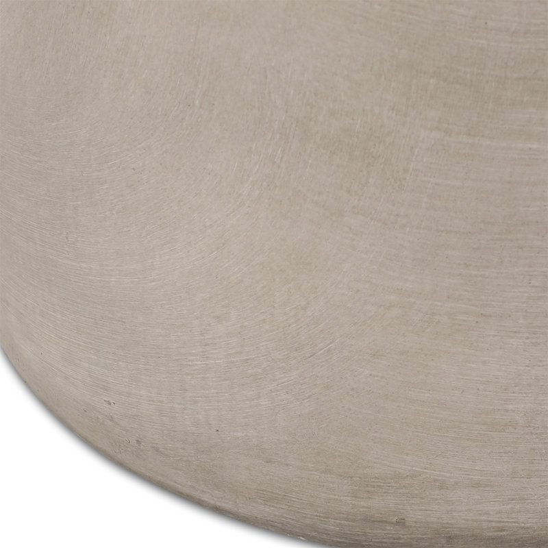 Table d'appoint d'extérieur en béton léger