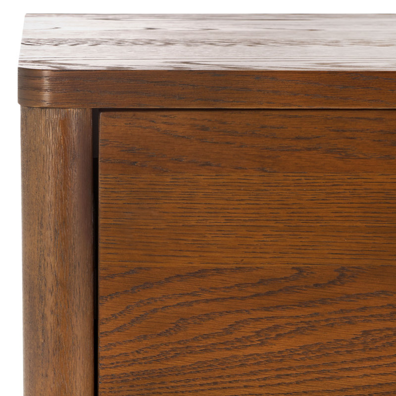 Jaylessa 6 - Drawer Dresser, Medium Oak