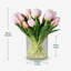 Arrangement de tulipes en soie dans un vase-909185505