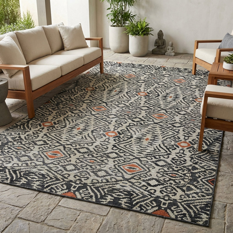 Tapis noir d'intérieur à motif géométrique fumée Hause, Rectangle 8 pi 6 po x 13 pi