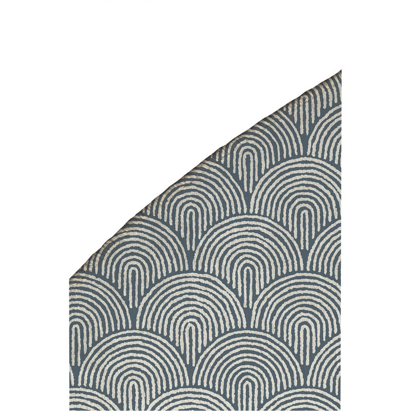 Rolling Humps Non-Slip Outdoor Rug, Round 5'