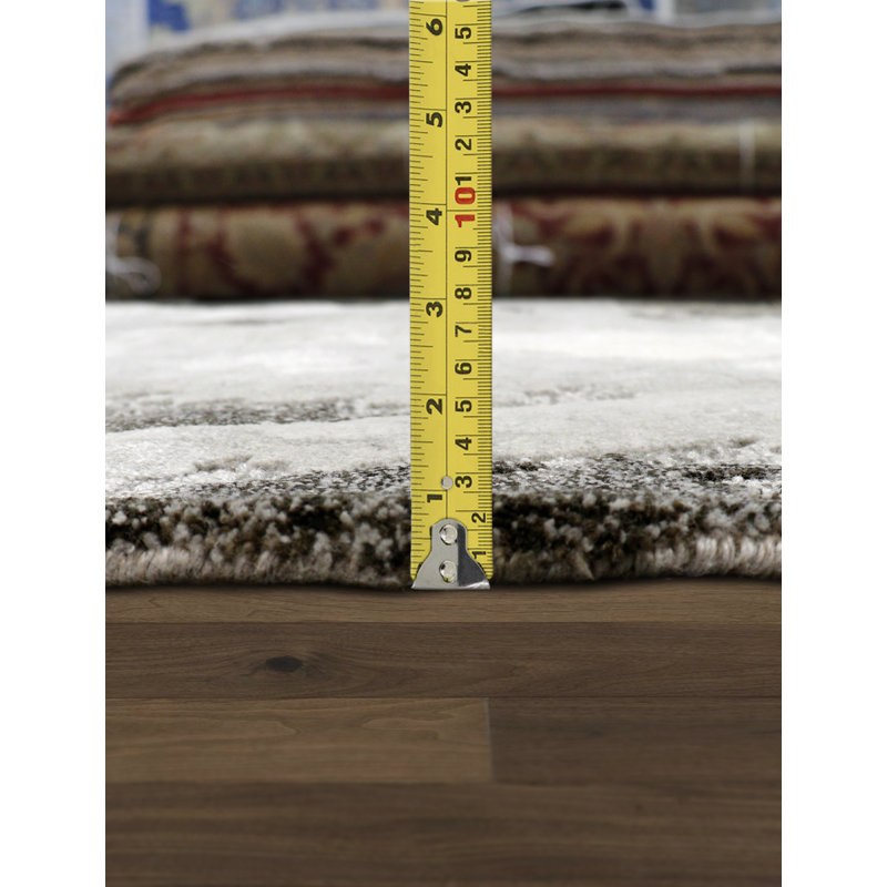 Handmade Abstract Tufted Wool and Viscose Rectangular Rug