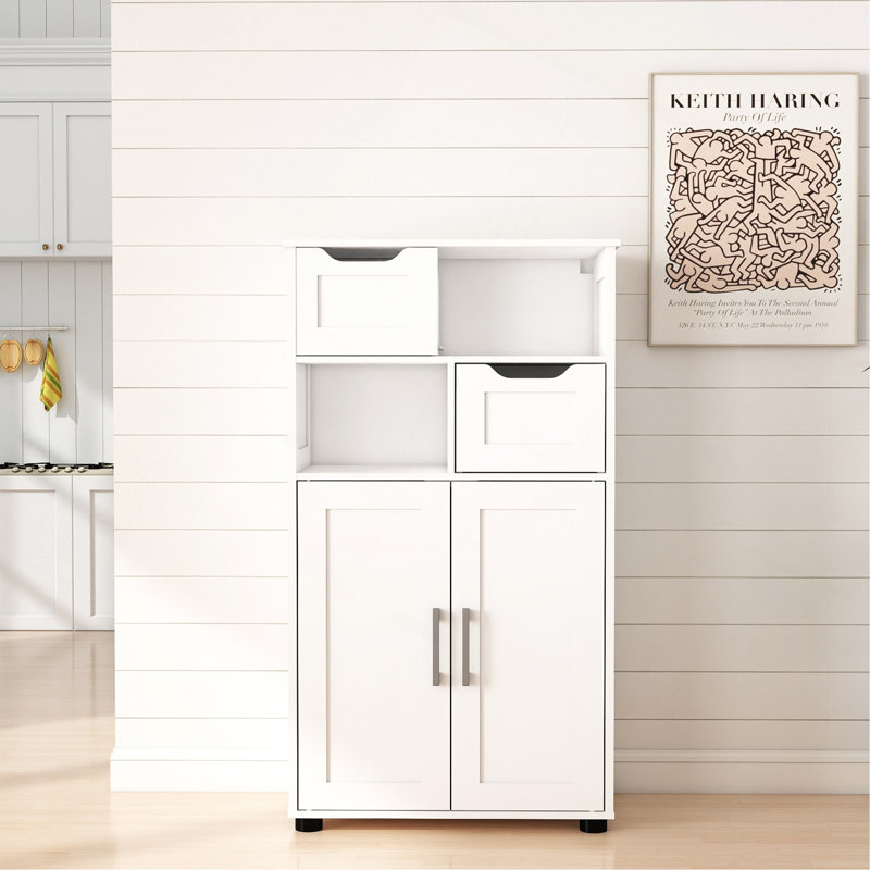 Armoire de rangement Farmhouse, armoire de rangement polyvalente à deux portes avec tablettes réglables - parfaite pour le salon et la salle à manger