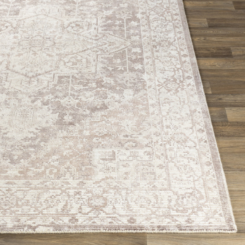 Bechtel Oriental Indoor Rug, Rectangle 2' x 3'