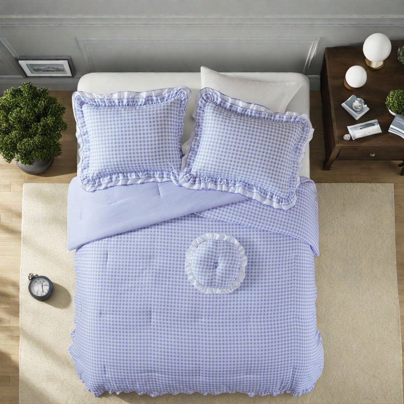 Ensembles de literie romantiques bleus avec confort en microfibre, conception à volants doubles, utilisation toutes saisons
