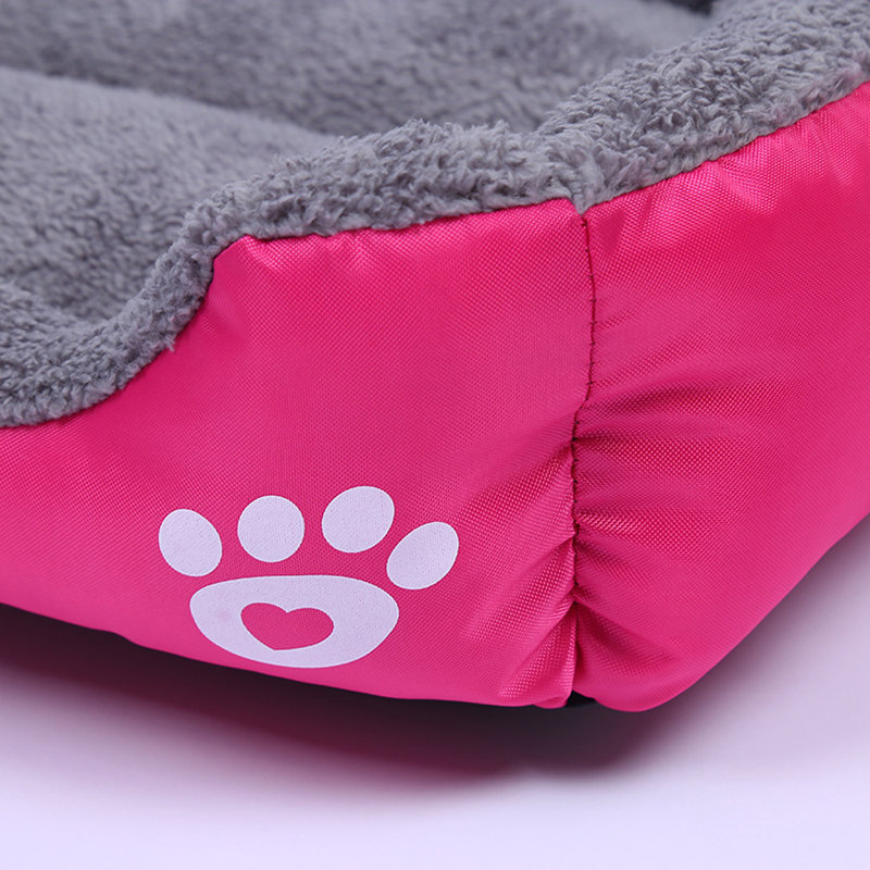 Lit pour chien Goncalves, Rose / gris, Moyen (l 26,8 po x P 21,7 po x H 3 po)