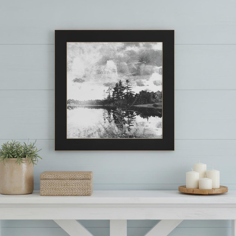 «Lakeside Pines», reproduction d'art encadrée noire