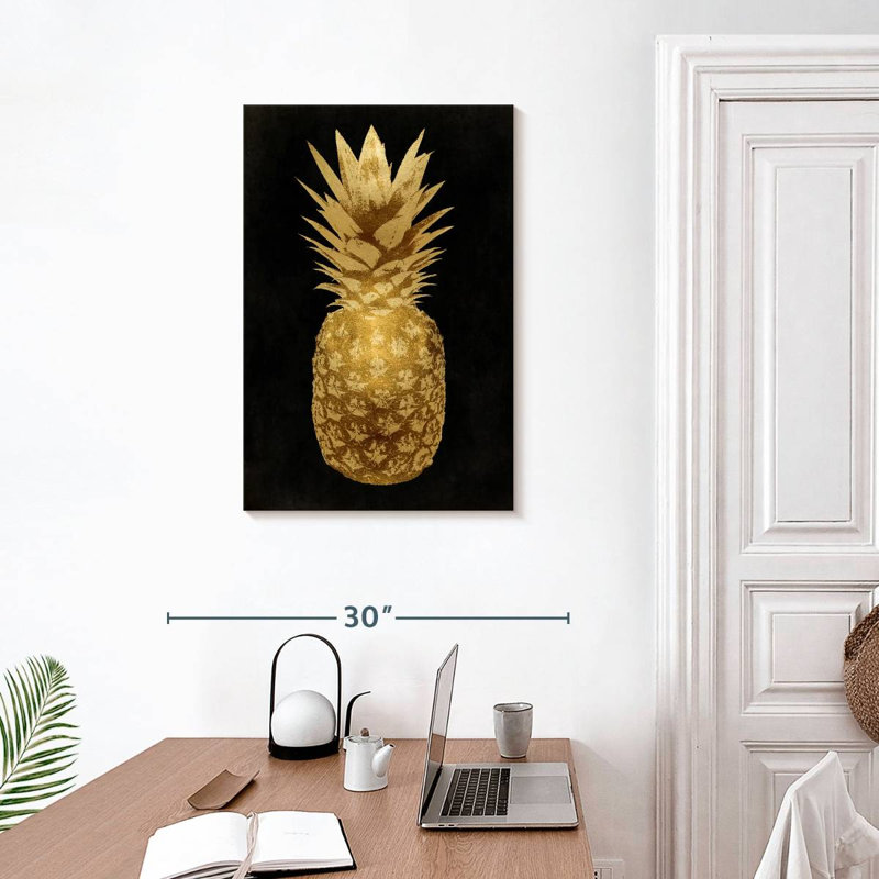 Yarlin - Ananas doré sur fond noir II, H 30 po x l 20 po