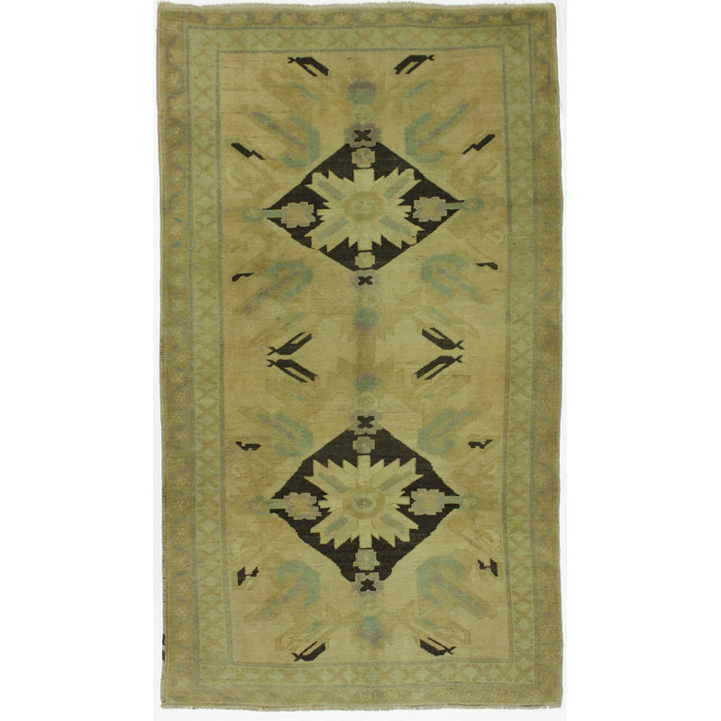 Tapis tribal rétro Bharith, Rectangle 4 pi 8 po x 8 pi 3 po