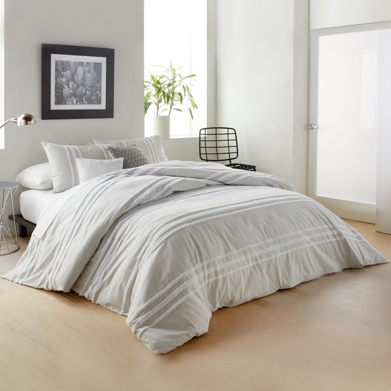 DKNY Chenille Stripe 100% Cotton 3 Piece Comforter Set, King Comforter + 2 King Shams, Gray