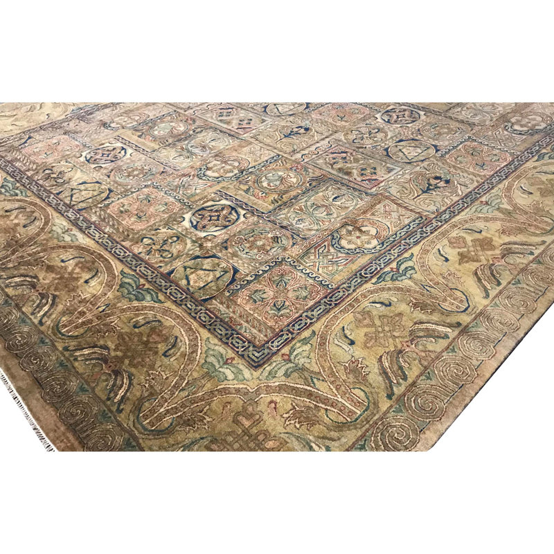 Magnolia Wool Oriental Area Rug in Brown