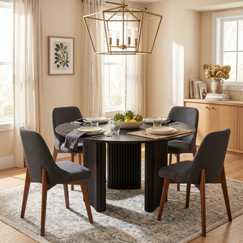 Table de salle à manger ronde de 52 po avec 4 chaises de salle à manger Fermin, 5 Pieces: Table, 4 Chairs, Black