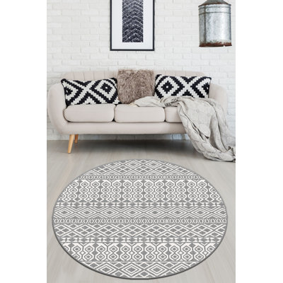 Round Mike Shag Area Rug