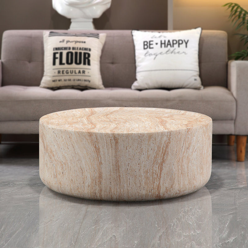 Table basse ronde cylindrique, table basse d'appoint basse en faux travertin, 12.01" H x 31.89" W x 31.89" D, Beige / jaune