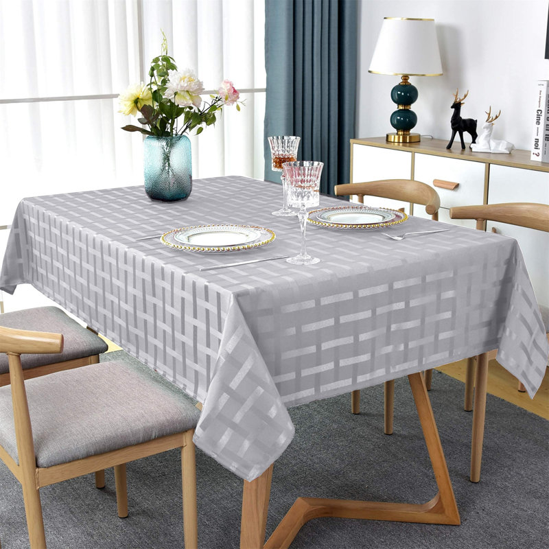 Polyester Chequered Doily