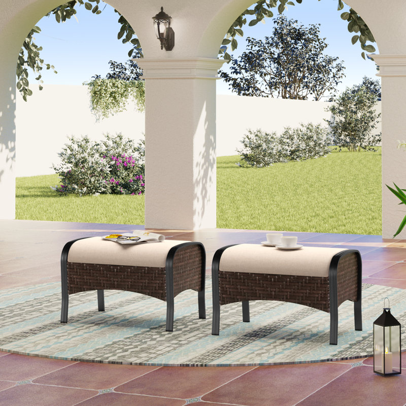 Outdoor Ottomans With Cushions 