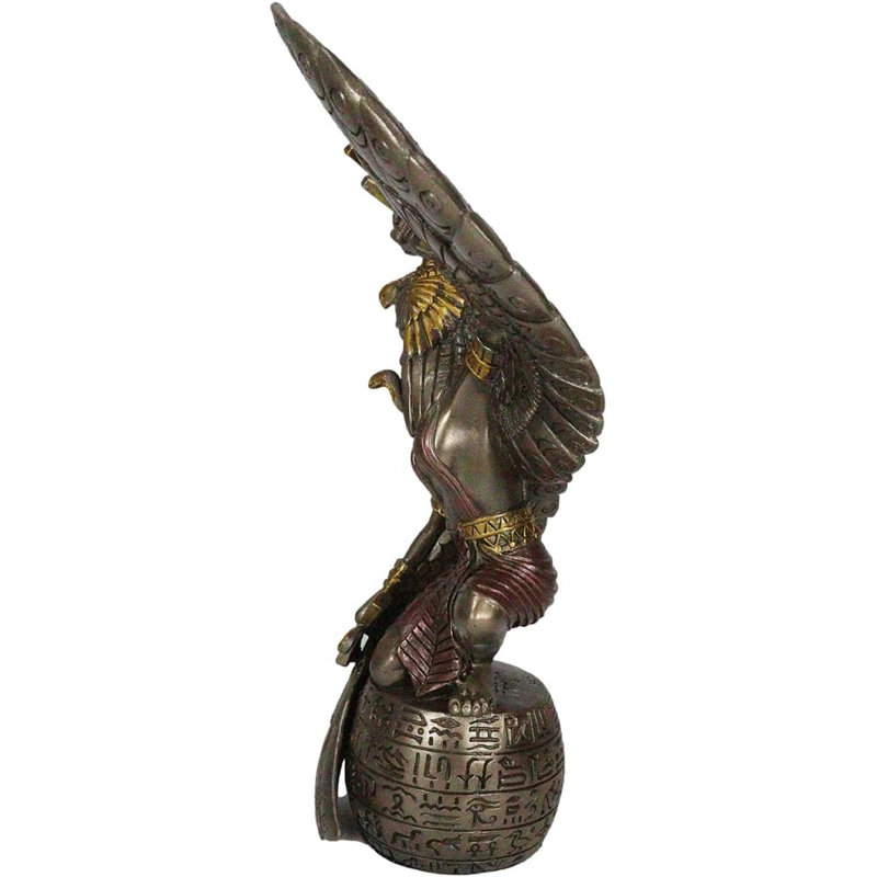 Figurine Idette, déesse de la maternité et de la magie