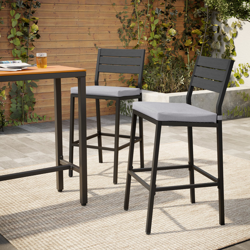 Tabouret de bar en métal avec coussin 28,5 po, Gris