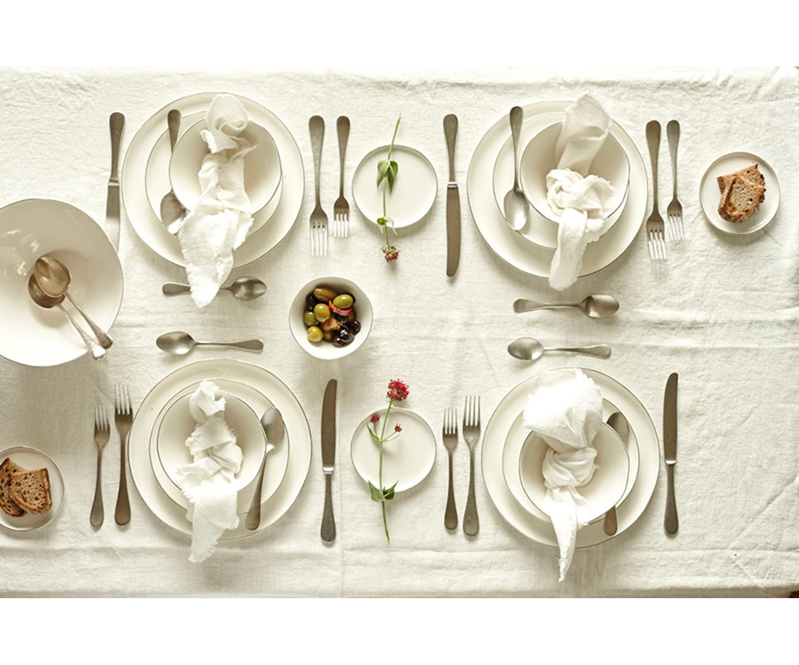 Canvas Home Abbesses Porcelain Platter, Black Rim