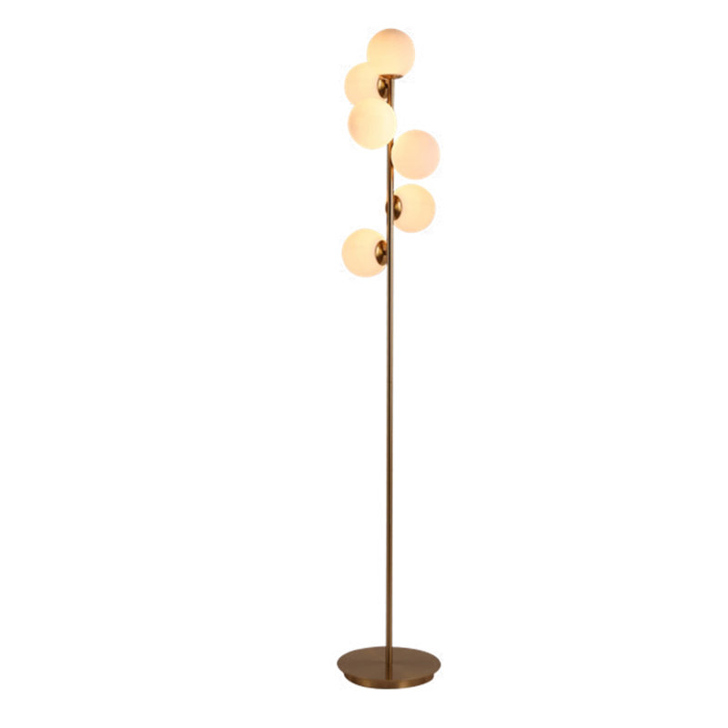 Lampe sur pied traditionnelle 72 po Sorrels