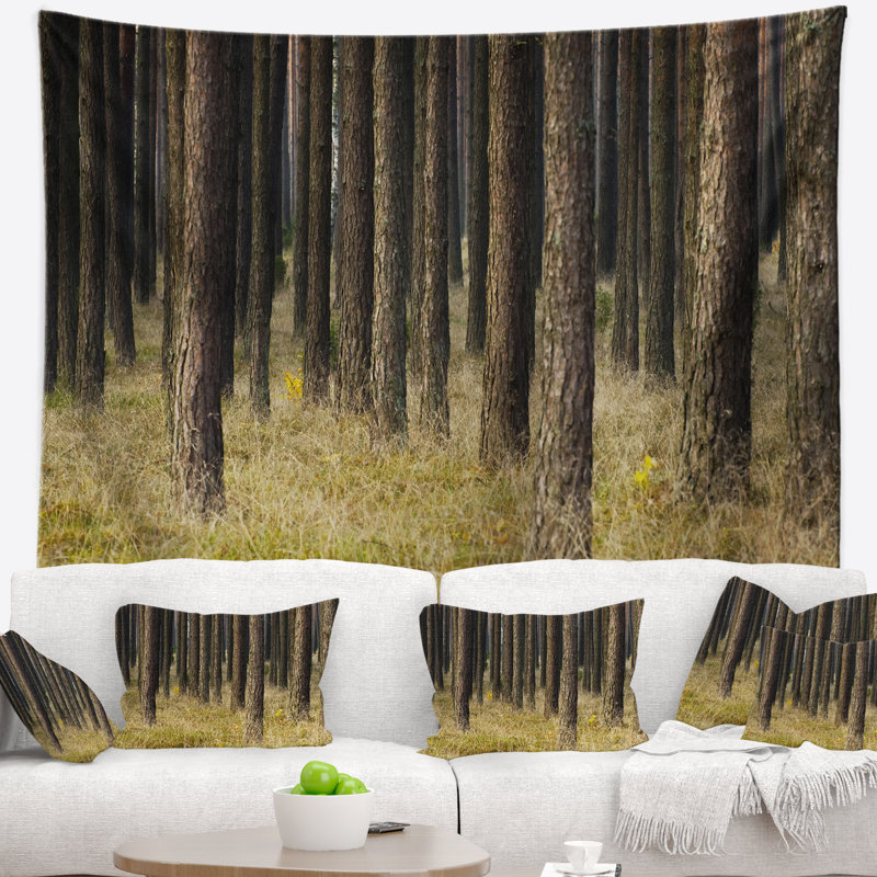 Tapisserie sombre forêt d'automne avec herbe verte, H 68 po x l 80 po