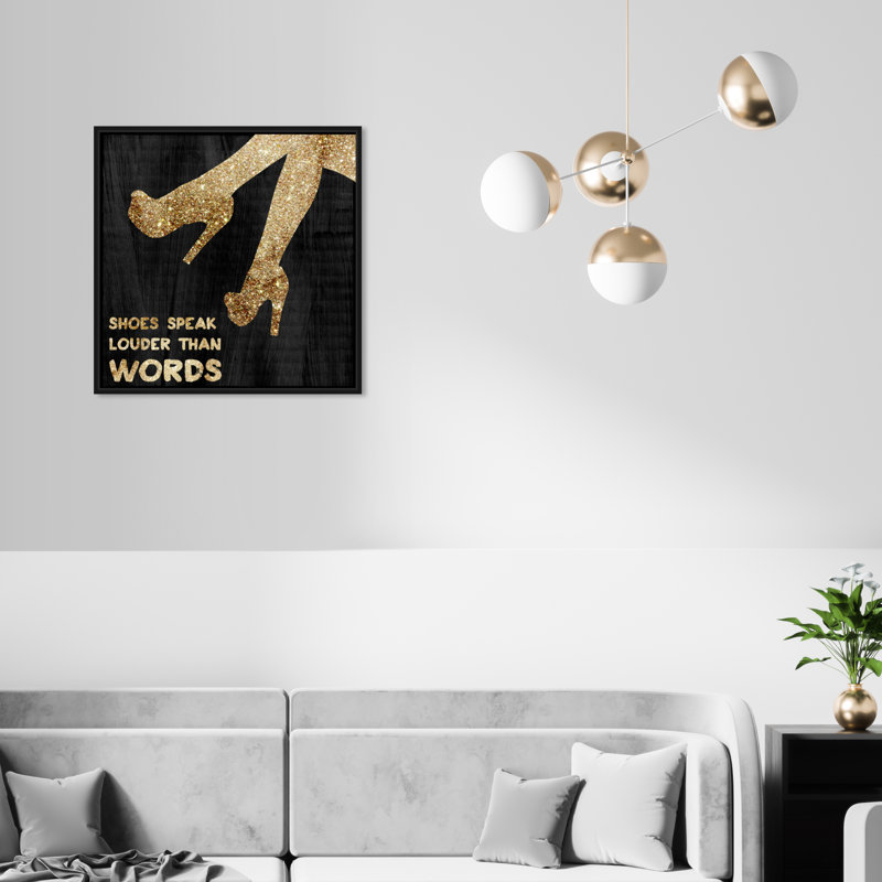 «Gold Shoes Speak», «Sparkly Shoe's Words», impression sur toile, H 21 po x l 21 po, Cadre flottant noir