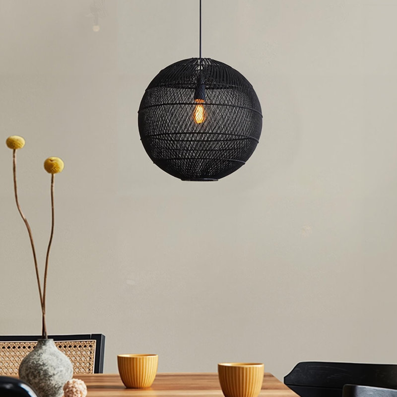 Luminaire suspendu 1 lumière avec globe noir, H 15,74 po x l 15,74 po x P 15,74 po