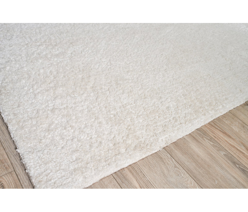 Calla Area Rug in White, Rectangle 14' x 18'