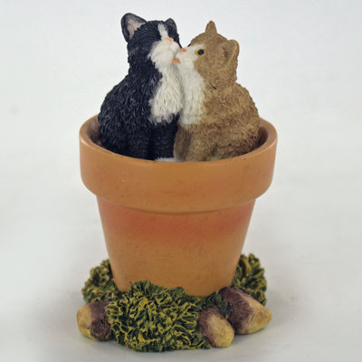 Lugenia Animals Figurines & Sculptures
