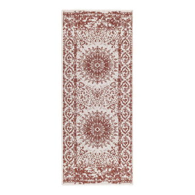 Tapis laminé orné