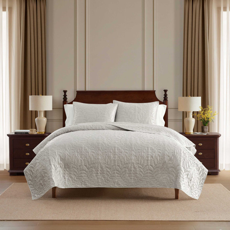 Ensemble de courtepointe réversible à broderie Martha Stewart Fern, Courtepointe pour grand lit + 2 taies décoratives
