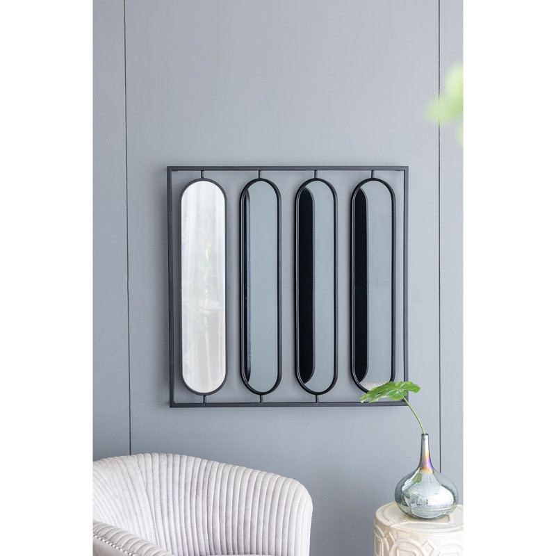 Miroir mural 36 po x quatre ovales avec cadre carré en fer noir