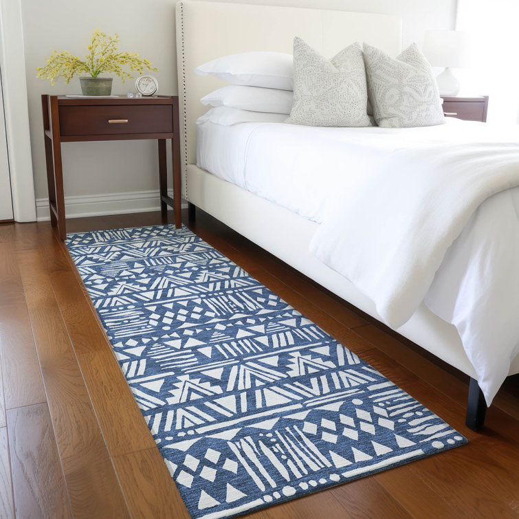 Maliana Washable Southwestern Indoor / Outdoor Rug