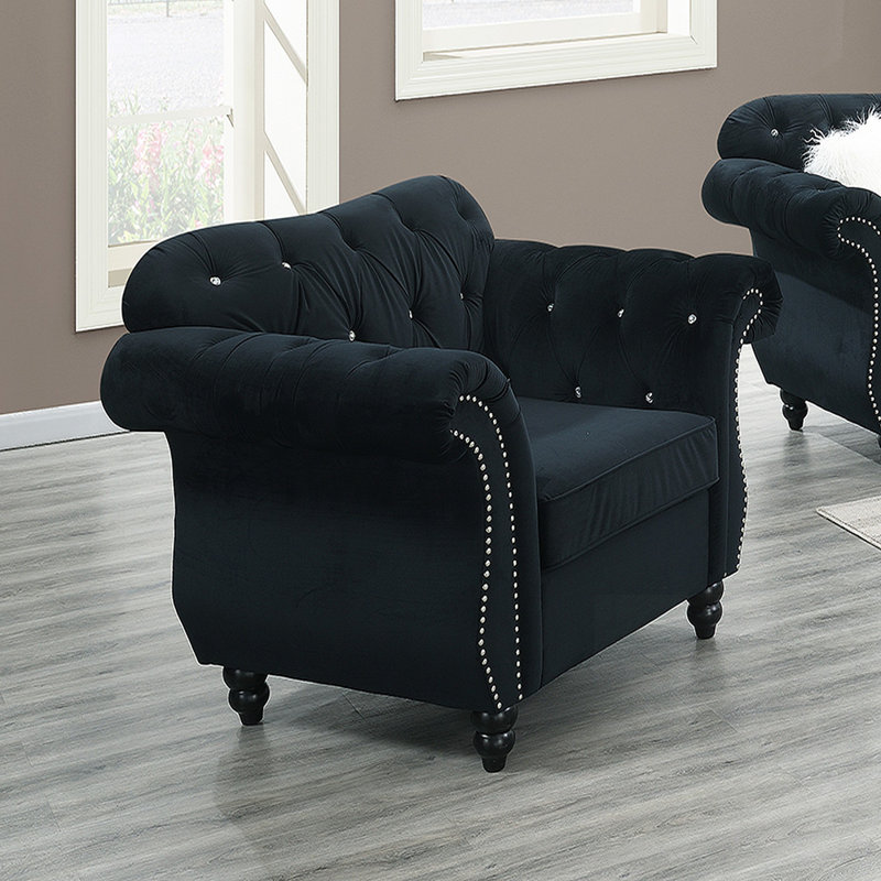 Fauteuil luxueux en velours capitonné pour le salon, coussin moelleux et design élégant, parfait pour les espaces formels